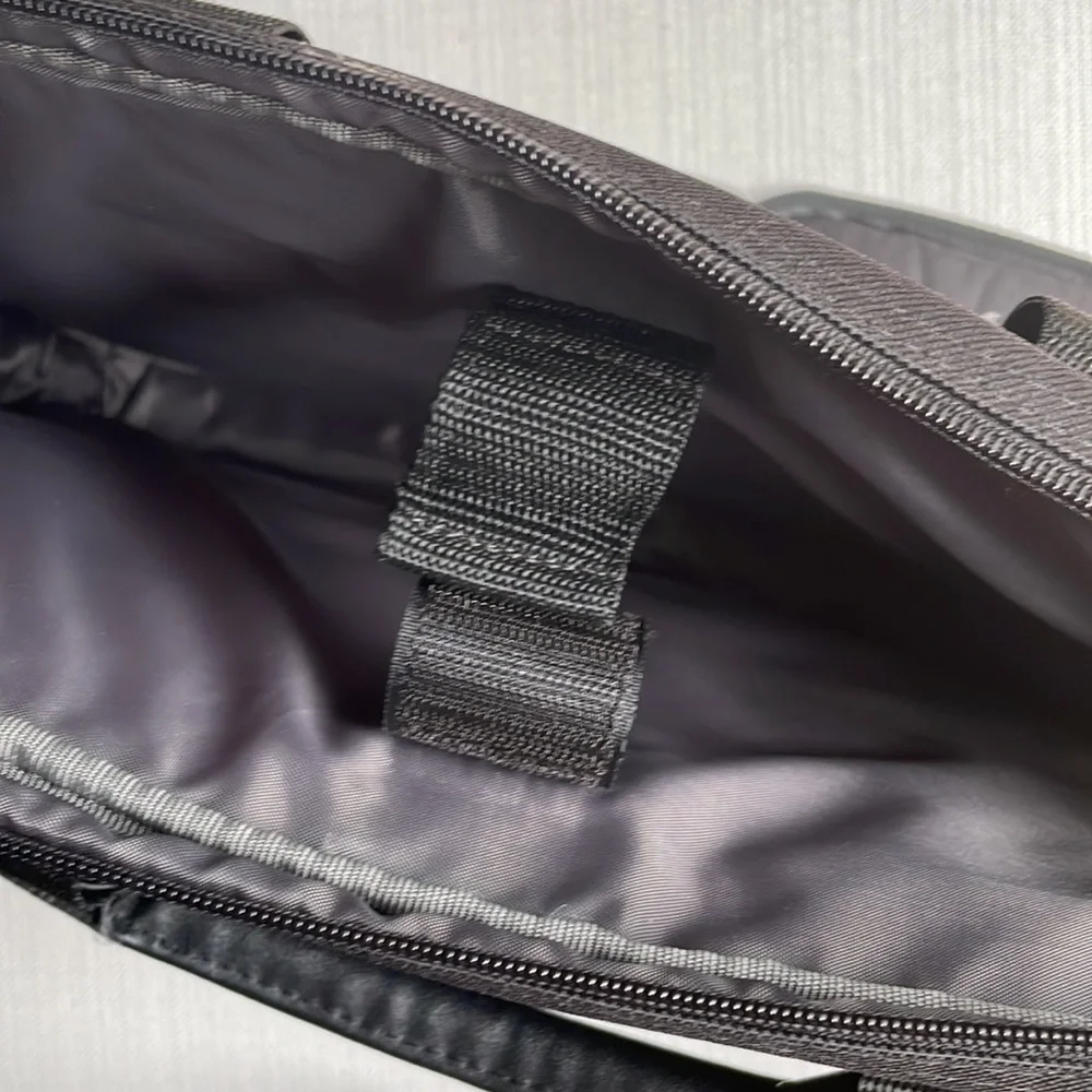 LENOVO thinkpad protective laptop bag top loader